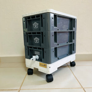 Lombricompostero vertical modular compacto