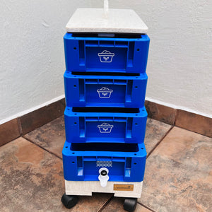 Lombricompostero vertical modular compacto